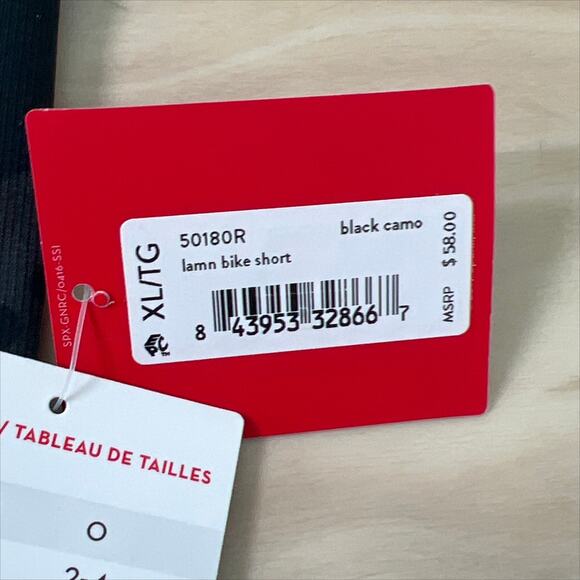 NWT Spanx Look at Me Now Bike Short Black Camo XL - Picture 4 of 9